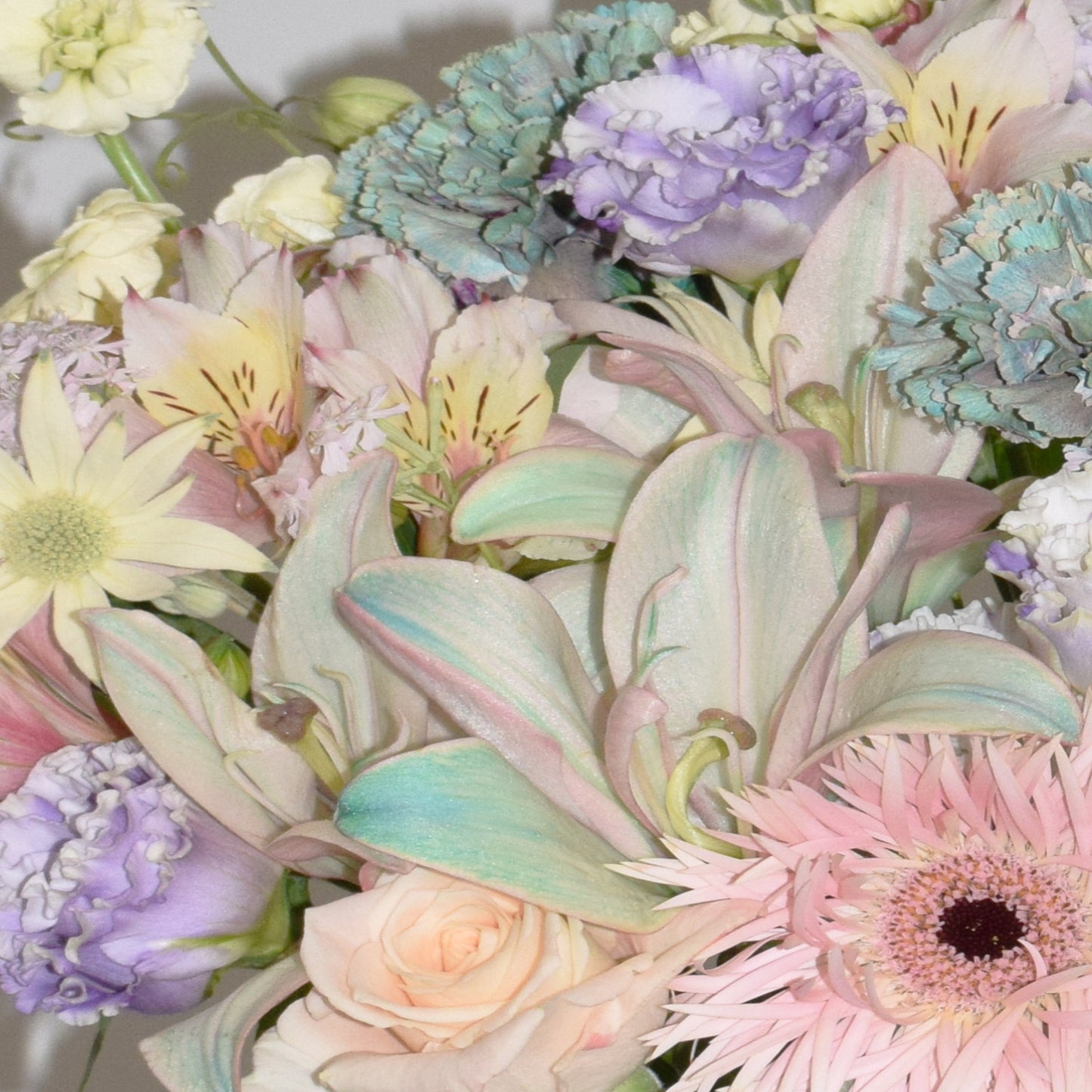 Carousel of Memories Bouquet【5/4-8お届け】