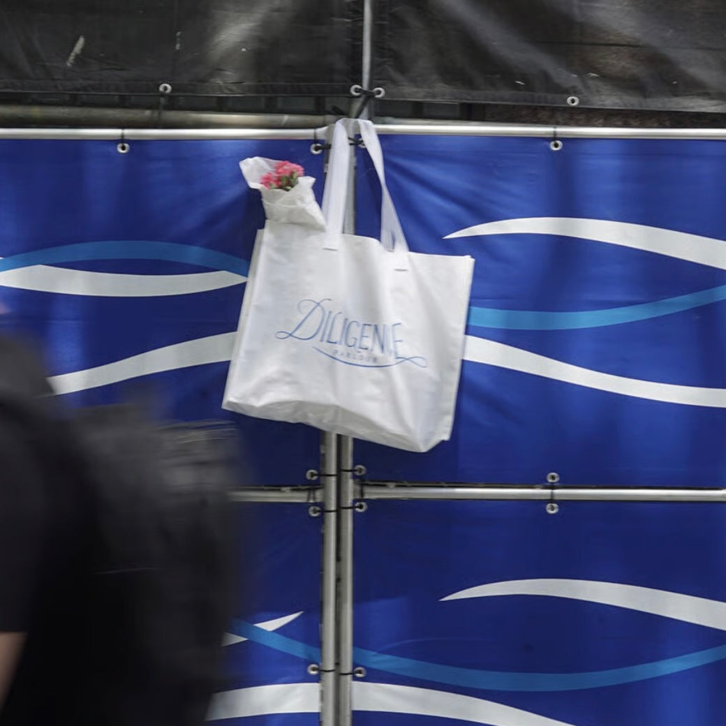 Picnic sheet logo tote bag【大】