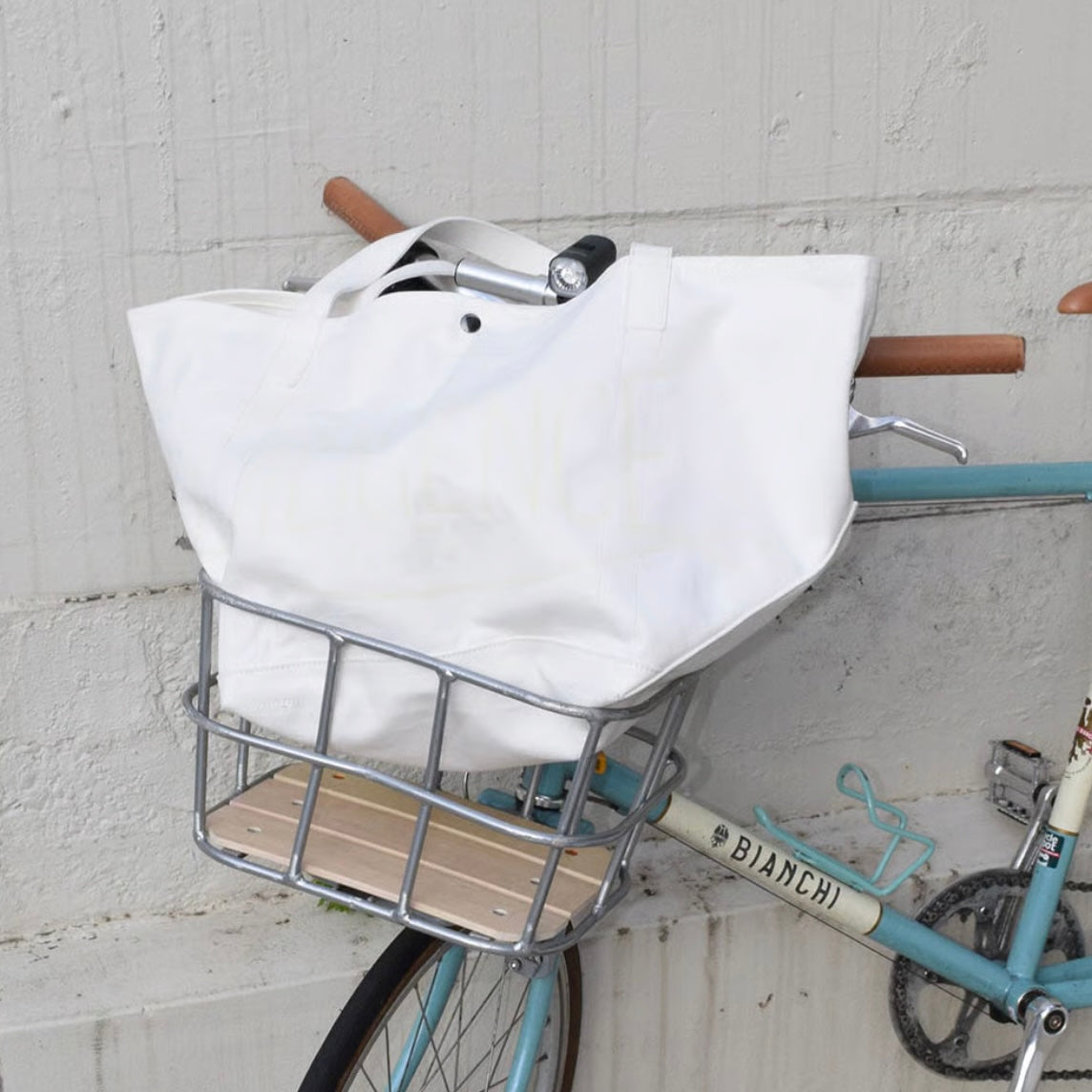 Canvas logo tote bag